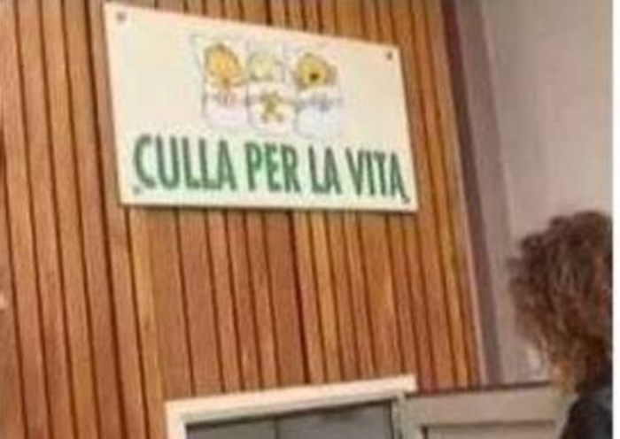 Giarre, neonato lasciato nella &ldquo;culla per la vita&rdquo;