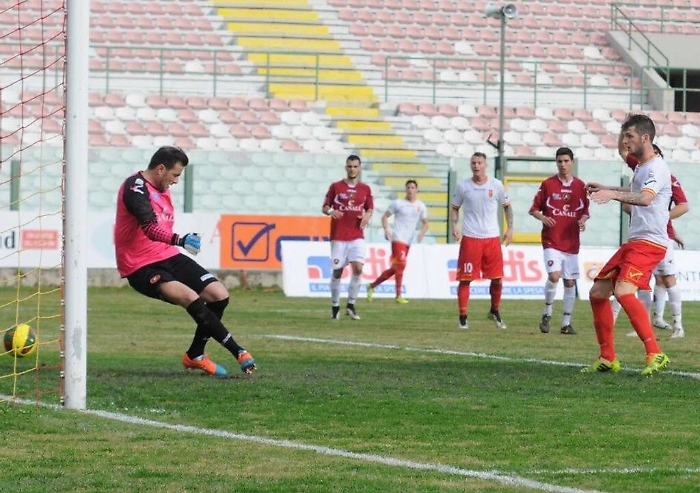 Il Messina stravince il derby dello Stretto