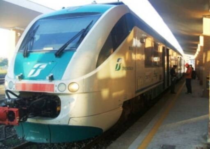 Il primo viaggio del treno “veloce” che collega Palermo e Catania
