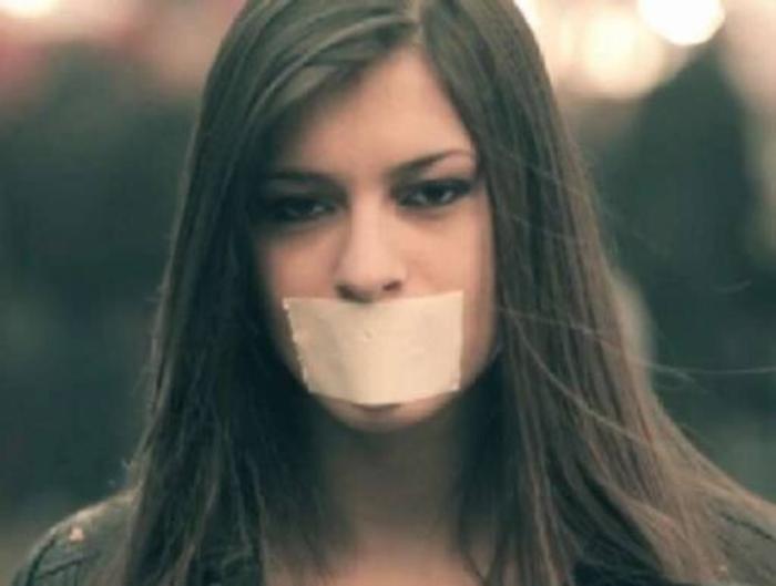 «Il silenzio è dolo»: da una canzone campagna virale contro tutte le mafie