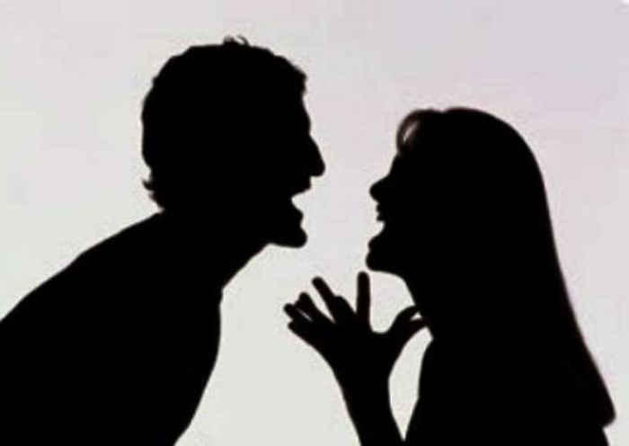 La Cassazione decide: «La gelosia morbosa è reato»