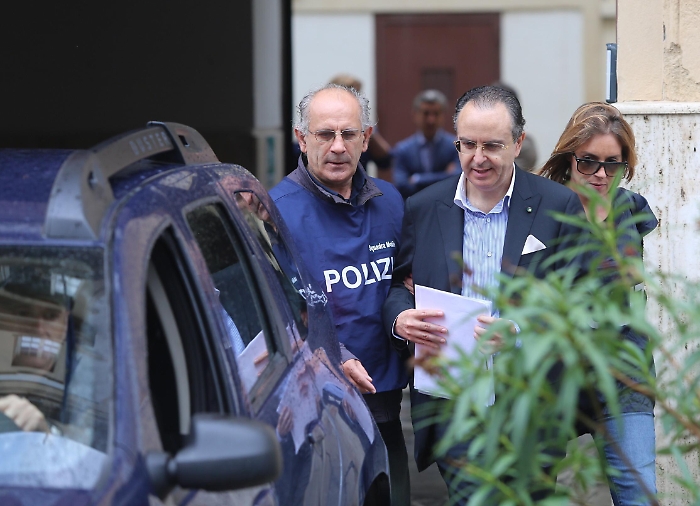 Tangenti, Lo Bosco davanti al gip: &laquo;Mai incassato mazzette da Campione&raquo;