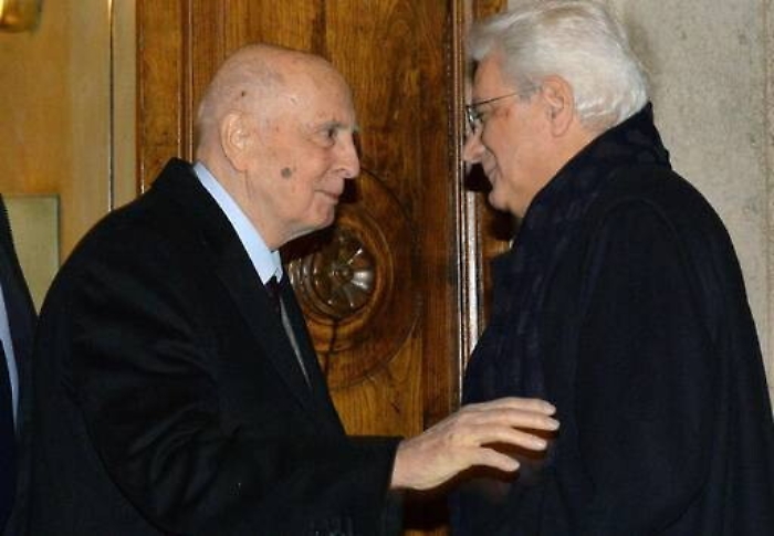 Mattarella, primo giorno da presidente a messa a piedi per rispettare blocco traffico