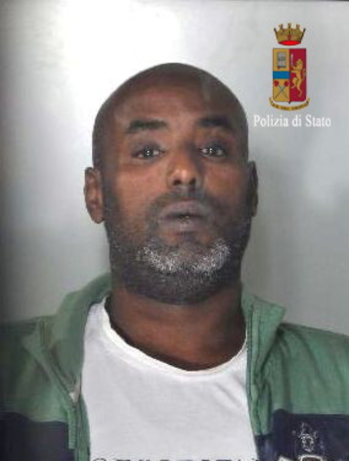 Trafficante di esseri umani preso in Francia da polizia di Ragusa