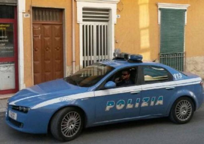 «Paga o non ti lasciamo andare» La Polizia libera minore straniera