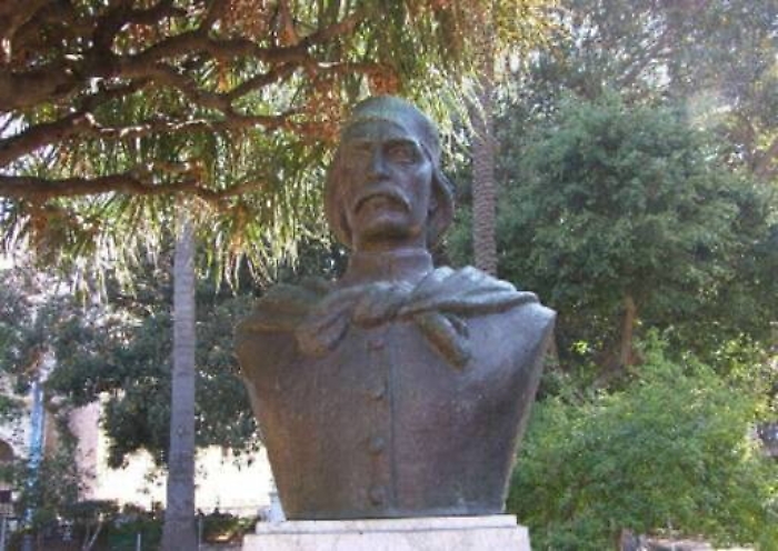 Palermo, ritrovato il busto di Tukory che era sparito dalla Villa Garibaldi