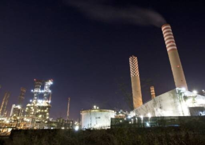 Raffineria di Gela: incontro tra Eni, Regione e Comune