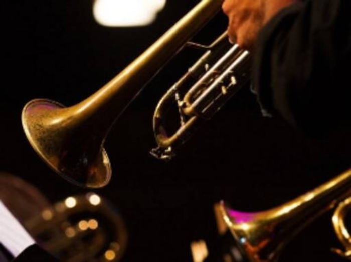 Ripetitività e melodia: i segreti del tormentone perfetto