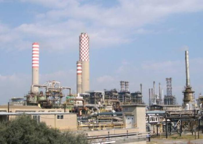 Scattano gli scioperi a Gela contro i 150 esodi previsti da Eni