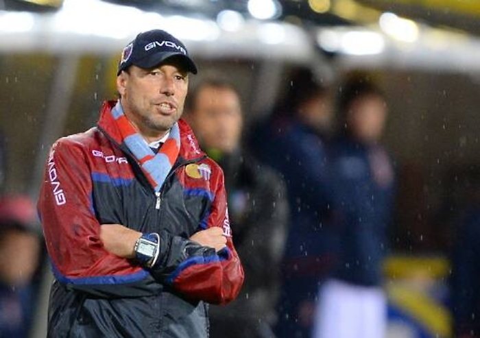 Sotto il diluvio di Bologna il Catania si ferma e svanisce il sogno della rincorsa ai play off
