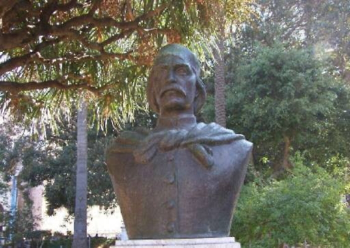 Sparito il busto di Tukory della Villa Garibaldi a Palermo