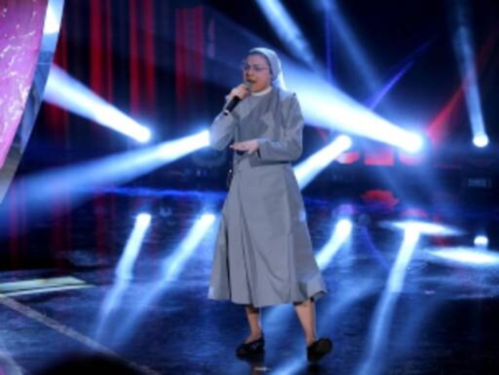Suor Cristina sulla scena nel musical &ldquo;Sister Act&rdquo;