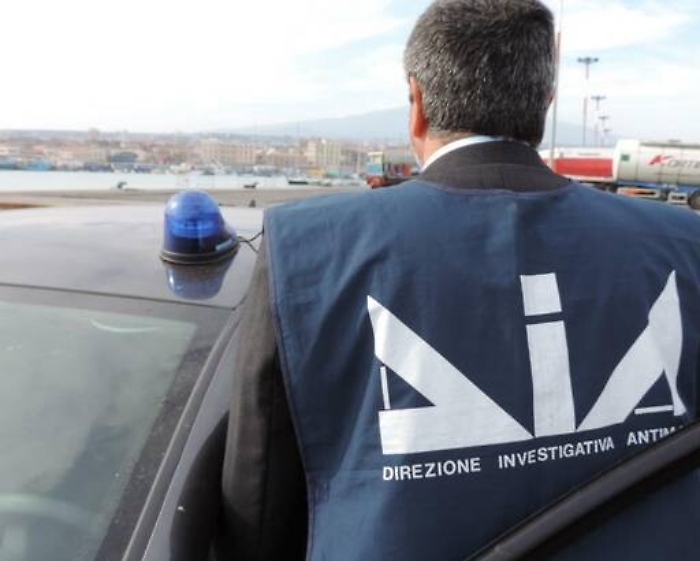 Taormina, tentano di rapinare gioielleria: arrestati