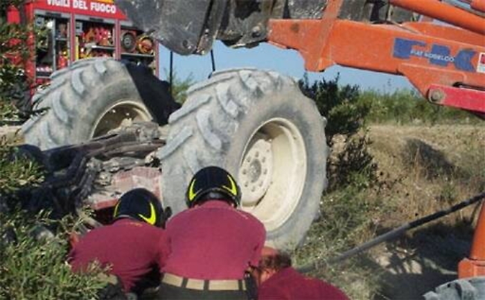 Trattore fuoristrada, muore operaio Forestale a Corelone