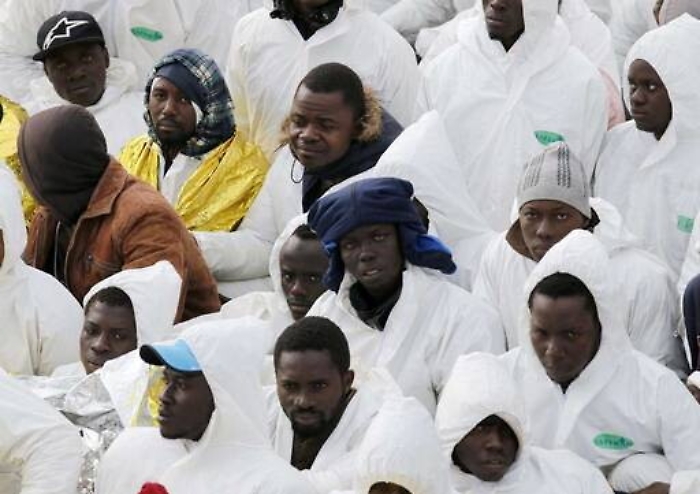 Tutti via dalla Libia, oltre duemila migranti soccorsi in 24 ore nel Canale di Sicilia