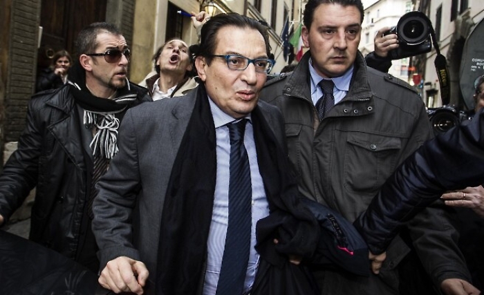 Rosario Crocetta ha azzerato la giunta "In due giorni partiti trovino intesa"