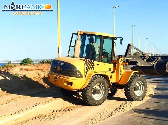 Pista ciclabile insabbiata Quando il rimedio &egrave; peggiore del male