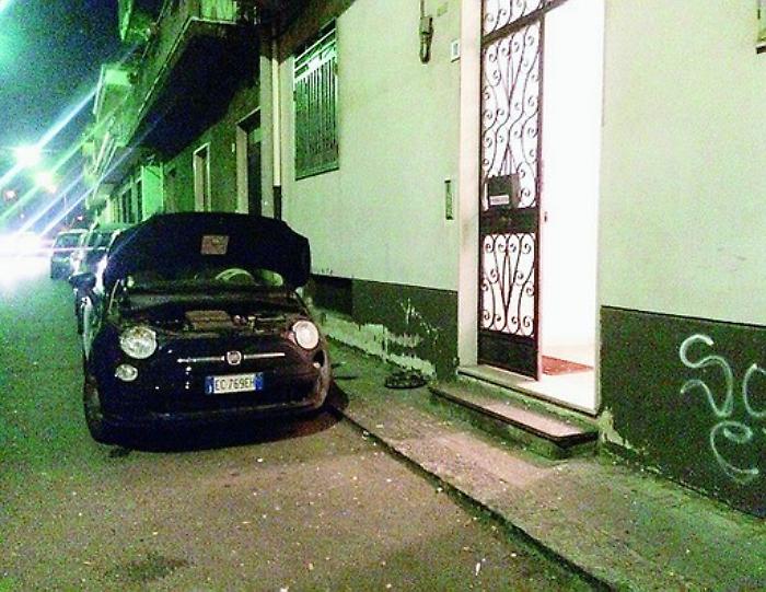 Acireale, doppio avvertimento al sindaco e al deputato regionale