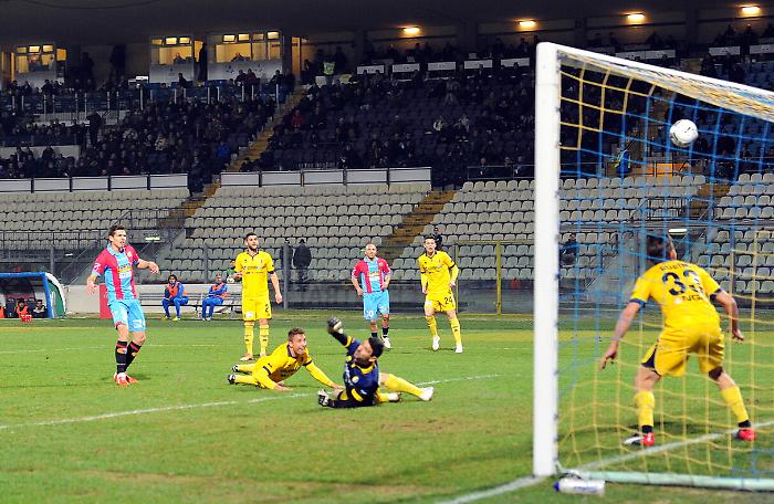 Serie B, il Catania fa 0 a 0 a Modena, strada per la salvezza in salita