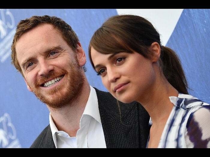 Fassbender su set con Alicia Vikander