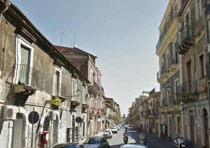 Catania, sequestrano direttore delle Posteper rapinare l'Ufficio: bloccati dalla Polizia