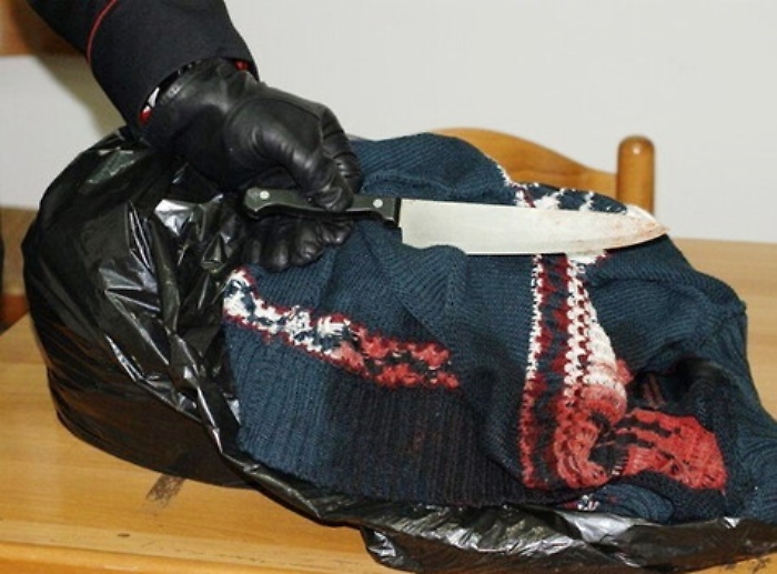 Trecastagni, fer&igrave; a coltellate il suo datore di lavoro: ora deve scontare 10 mesi ai domiciliari