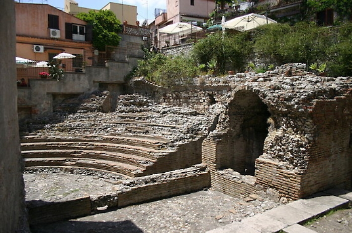Taormina, risplende un nuovo piccolo gioiello romano