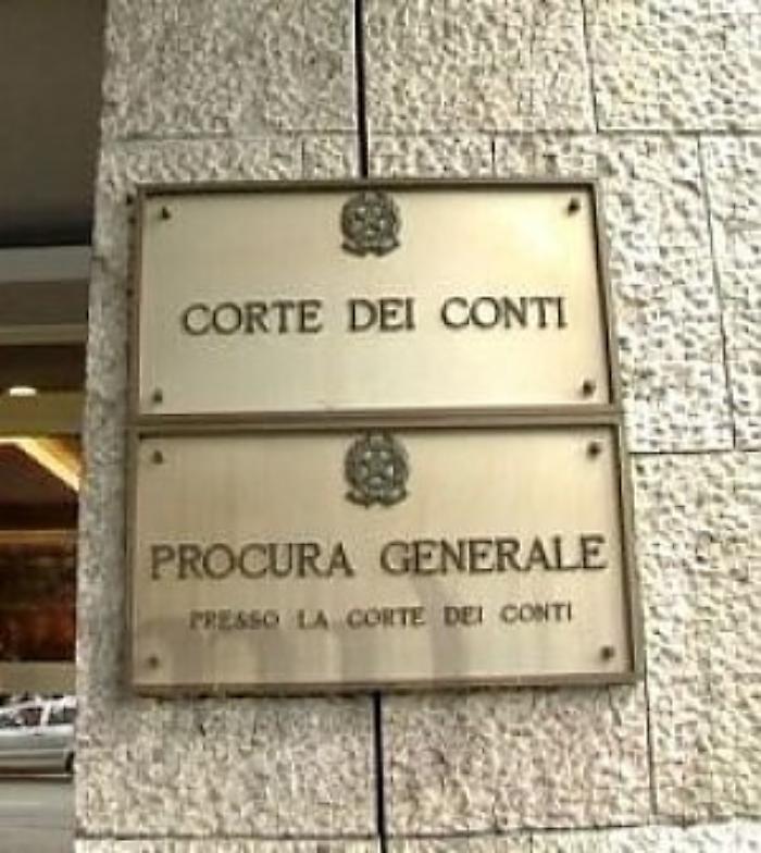 I sindaci fanno “orecchie da mercante” e la Corte dei conti bacchetta centinaia di enti siciliani