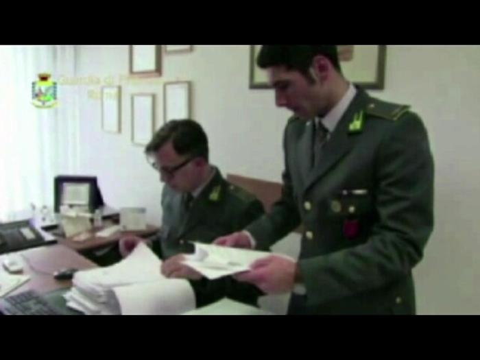 Appalti scuole Roma,arrestati funzionari