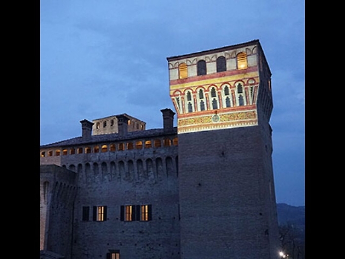 Con laser rivivono decori edifici d'Este