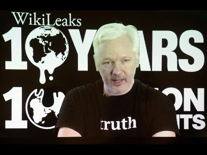 Wikileaks:Ecuador ha tolto web a Assange