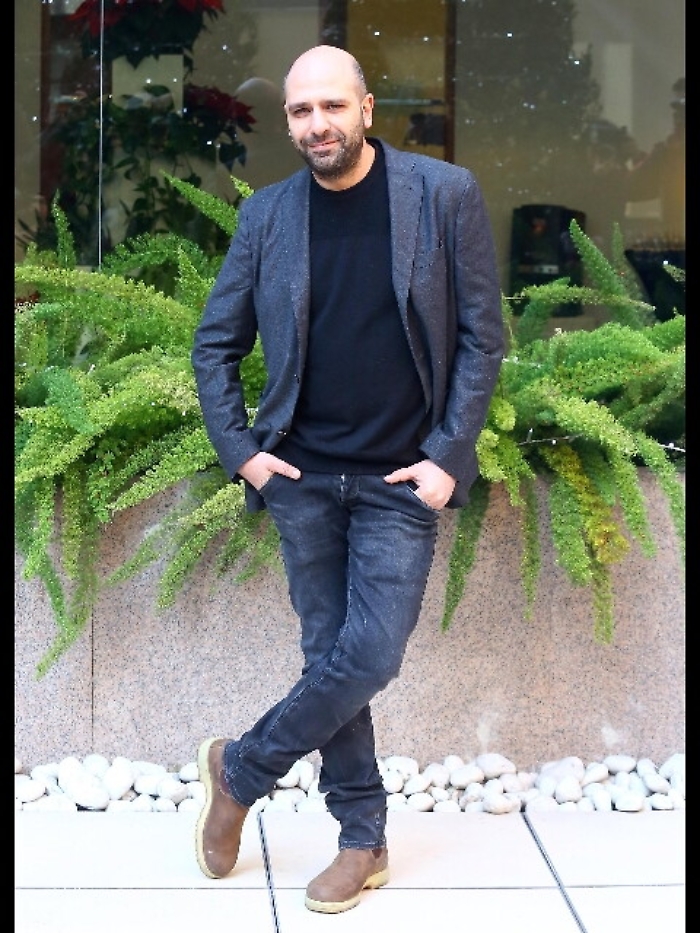 Spopola su Fb spot Zalone ricerca Sma