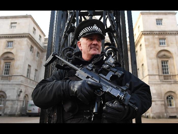 Berlino: rafforzata sicurezza in mercati