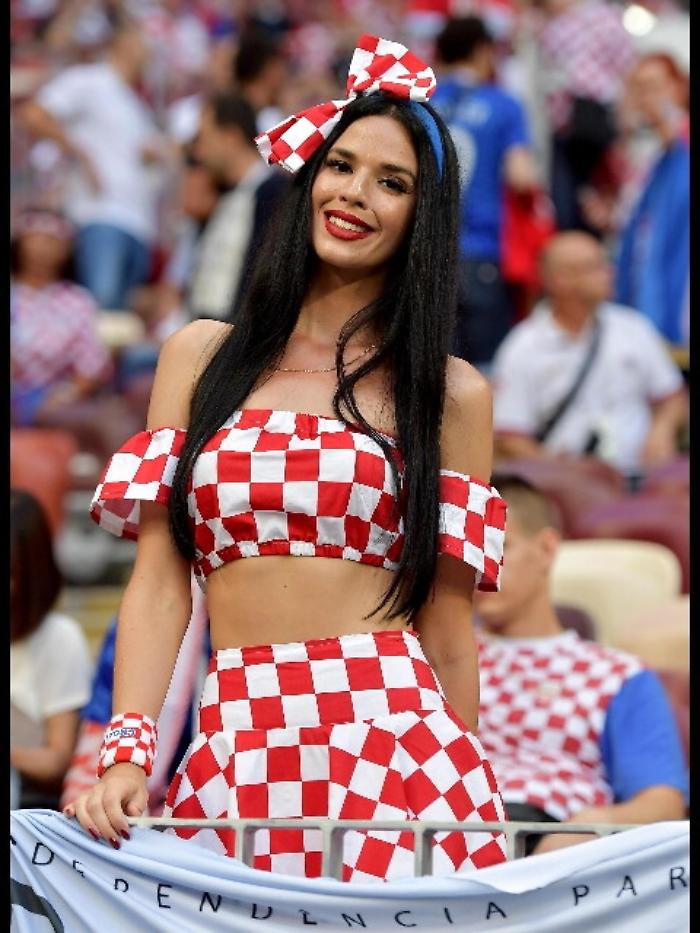 Mondiali, Fifa,no riprese tv belle donne