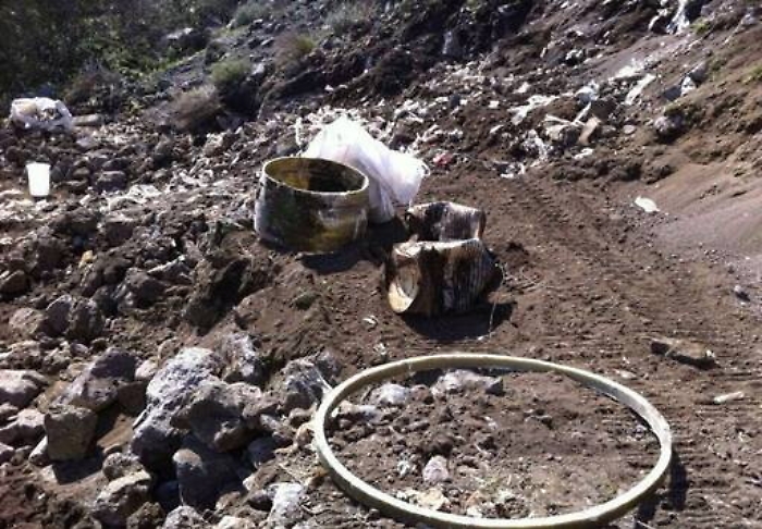 Aci Sant&rsquo;Antonio, la bomba ecologica Sotto la Proter sepolte tonnellate di rifiuti