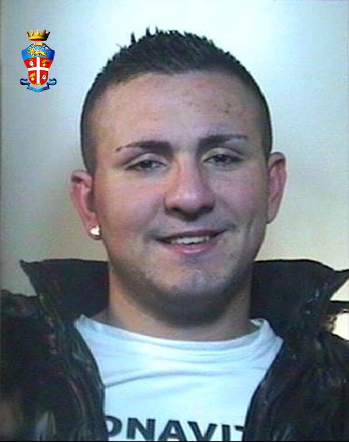 Barcellona, il bullo delle sale da ballo arrestato e messo ai domiciliari