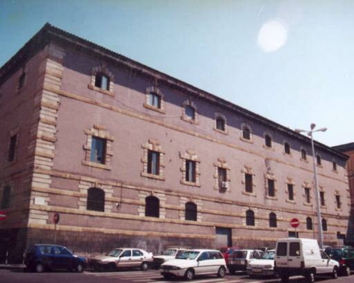 Catania, minacce e danni ad automobilista, arrestato parcheggiatore