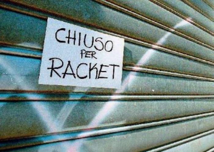 Denunci&ograve; estorsioni mafiose Adesso attorno a lui terra bruciata