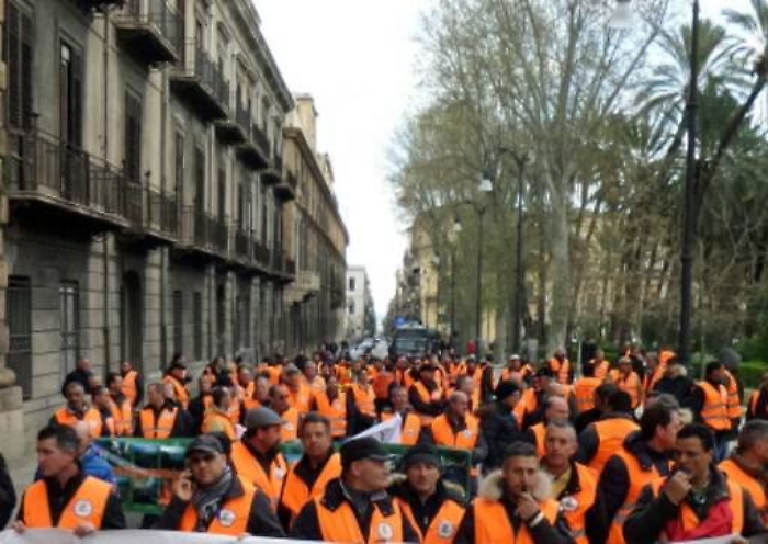 Forestali, in 24mila senza lavoro i sindacati: «Situazione gravissima»