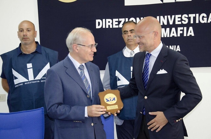 La visita del procuratore capo Zuccaro al centro operativo Dia di Catania