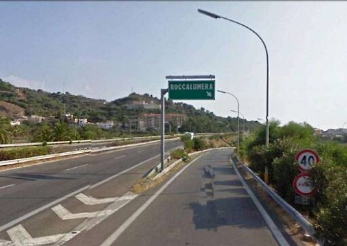 Frana sulla A18, l’Anas ha chiuso il tratto tra Roccalumera e Giardini Naxos