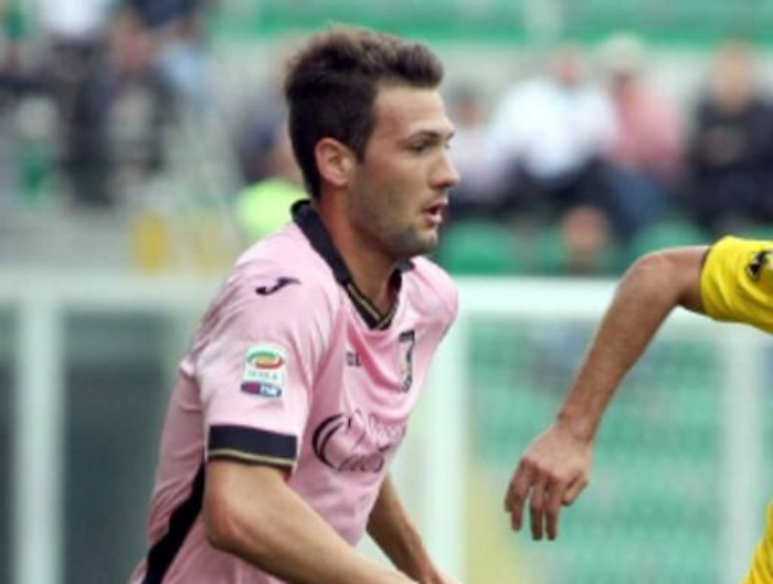 Franco Vazquez rinnova col Palermo rosanero fino al 2019 a 800 mila euro