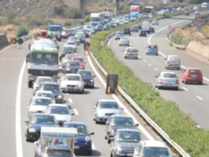 In Sicilia trenta incidenti al giorno e pi&ugrave; di diciotto morti ogni mese