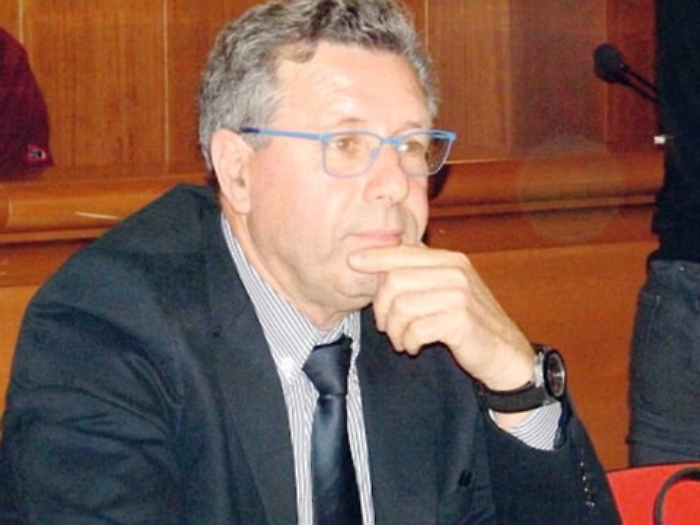 A vuoto la sfiducia il sindaco di Acate Franco Raffo resta ancora in sella