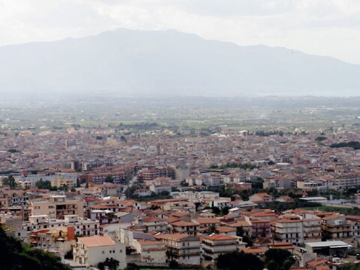 Dall'acqua-vino alle vacche sacre