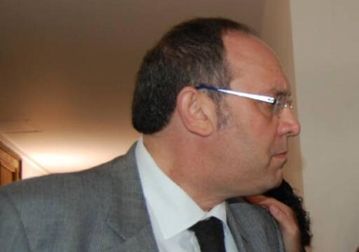 Gela, bruciata l’automobile del commissario liquidatore Ato