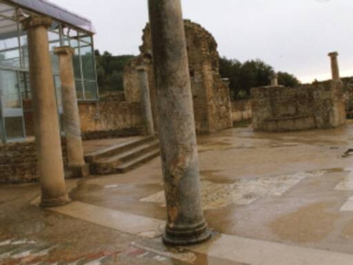 Grido d’appello dalla Villa del Casale: «Siamo in ginocchio»