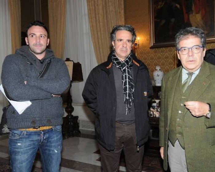 Il nonno di Nicole: «Senza vita a Ragusa e i medici tacevano». Domani pomeriggio i funerali della piccola