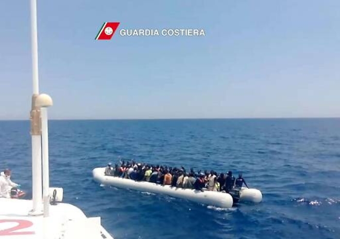 Immigrazione, fermati quattro scafisti A Pozzallo e P. Empedocle arrivati altri 831