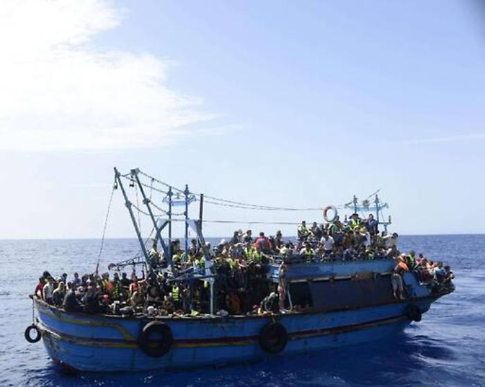 In container frigorifero salme di 52 migranti, saranno trasferiti al cimitero di Palermo